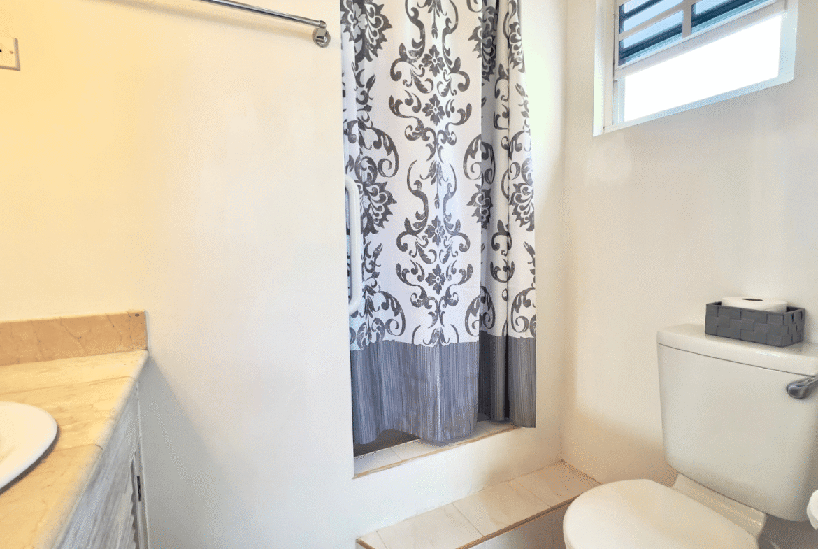 RENTED – Move-in Ready Townhouse on the South Coast For Rent