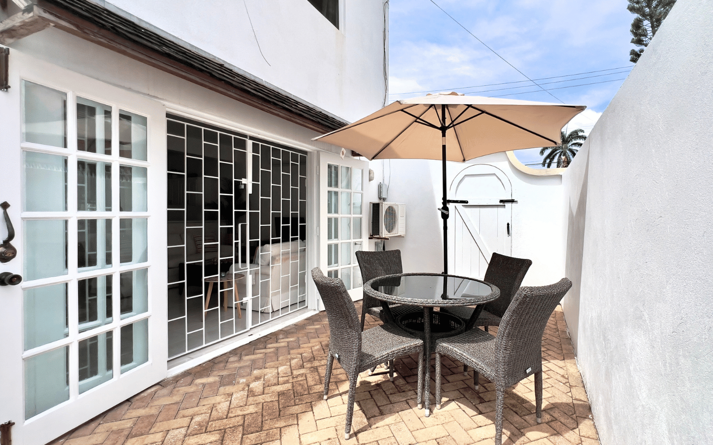 RENTED – Move-in Ready Townhouse on the South Coast For Rent