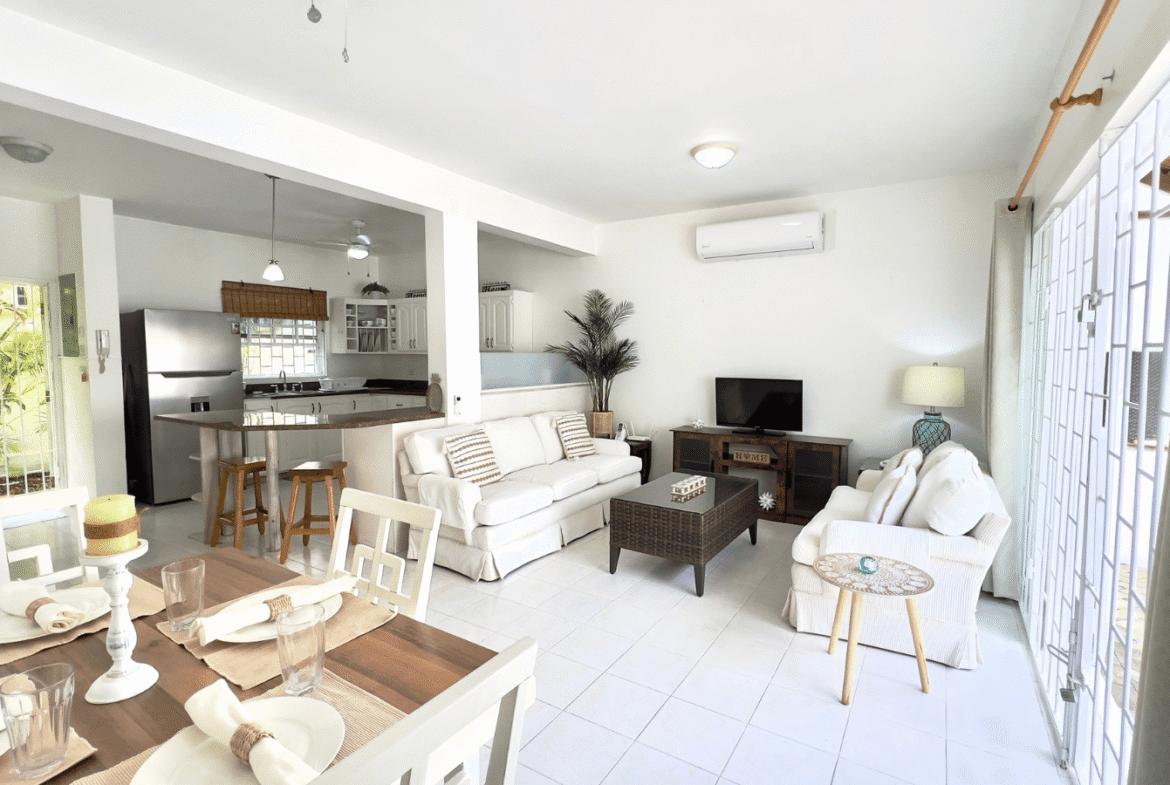 RENTED – Move-in Ready Townhouse on the South Coast For Rent