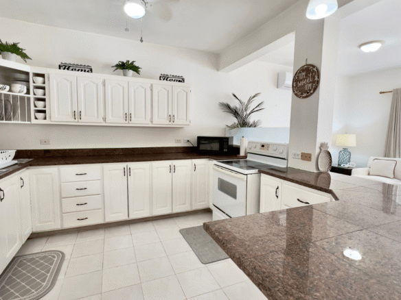 RENTED – Move-in Ready Townhouse on the South Coast For Rent