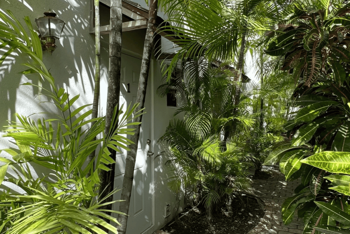RENTED – Move-in Ready Townhouse on the South Coast For Rent