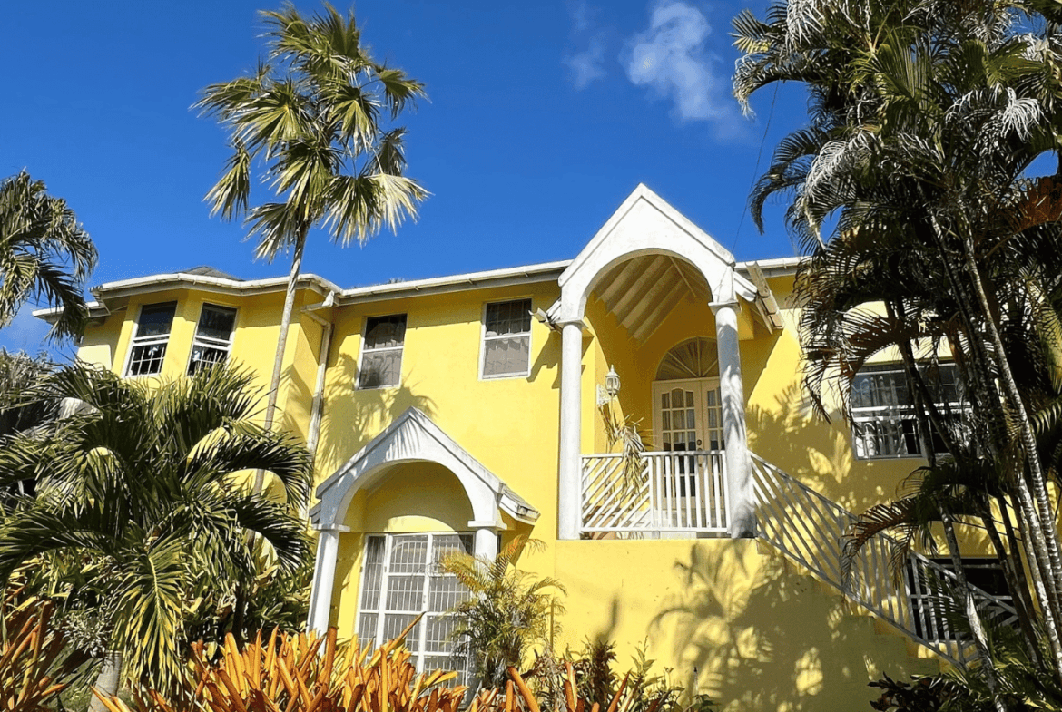 ~RENTED~ Sheraton Heights, Christ Church, Barbados