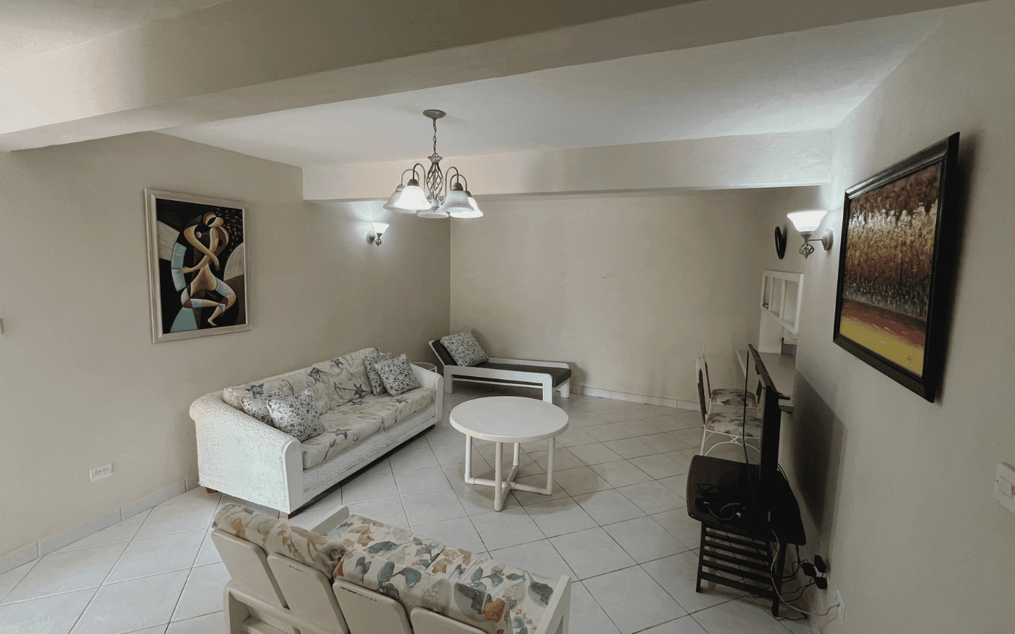 ~RENTED~ Sheraton Heights, Christ Church, Barbados