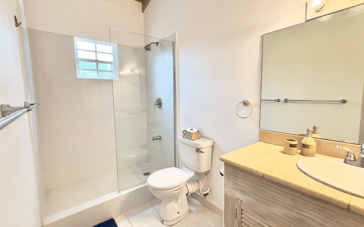 RENTED – Move-in Ready Townhouse on the South Coast For Rent