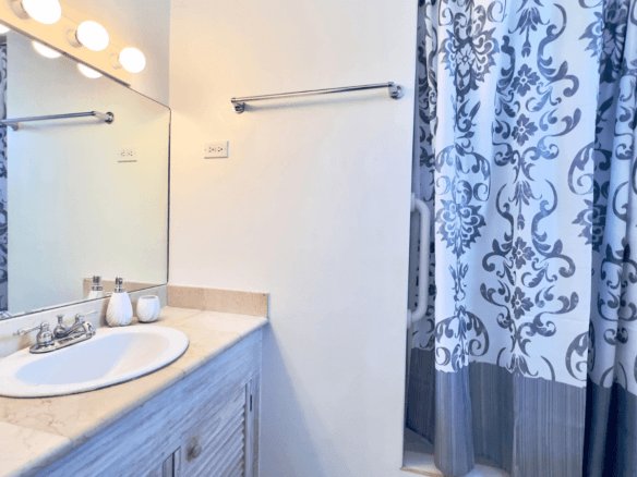 RENTED – Move-in Ready Townhouse on the South Coast For Rent