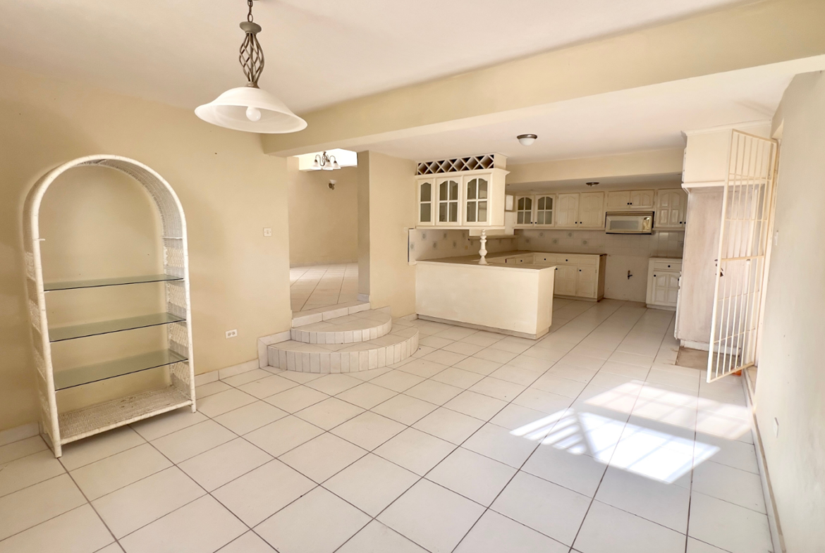Extensive Multi-Generational Income Property For Sale On The South Coast
